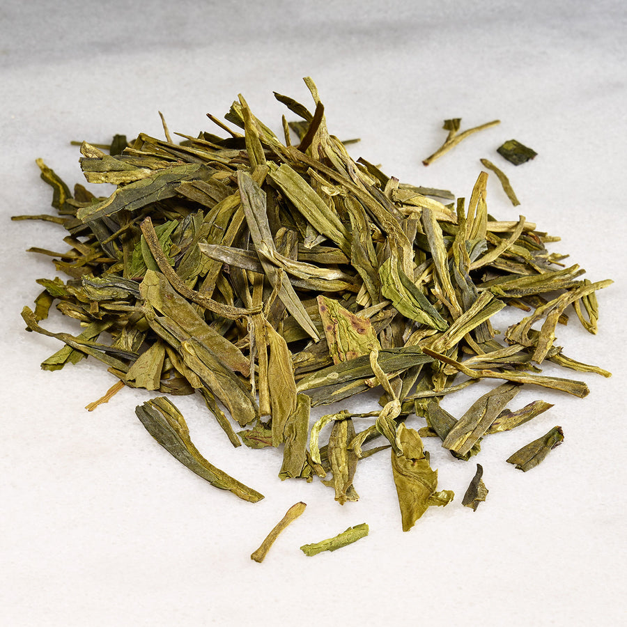 Dragonwell: Loose leaf green tea from China