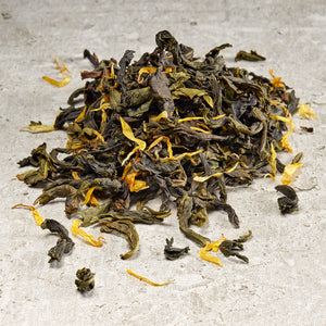 Mandarin Silk: Loose leaf oolong tea from China, lemon myrtle, marigold petals, vanilla